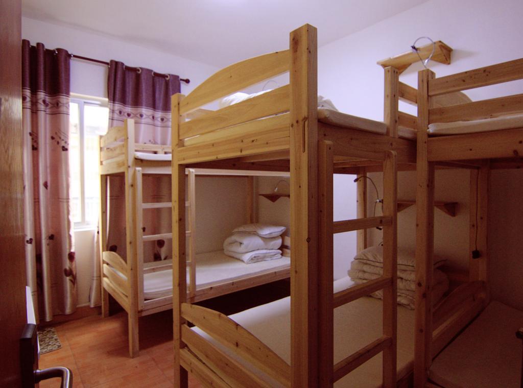 Lan Shan Chu Youth Hostel Яншуо Номер фото